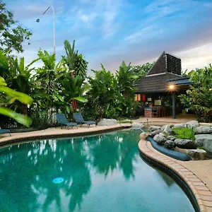 https://cascade-gardens.queenslandhotels.net